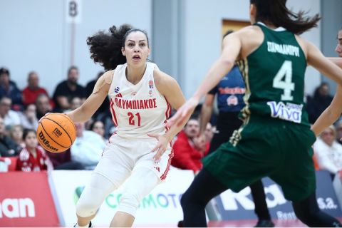 Ολυμπιακός - Παναθηναϊκός 86-66: Ερυθρόλευκο πάρτι με εκπληκτική Χριστινάκη, 4η σερί ήττα για τις πράσινες