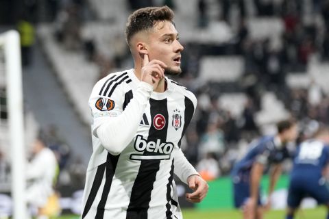 Besiktas' Ernest Muci celebrates after scoring the opening goal during the Europa League opening phase soccer match between Besiktas and Malmo at the Besiktas stadium in Istanbul, Turkey, Wednesday, Nov. 6, 2024. (AP Photo/Khalil Hamra)