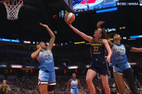 Κέιτλιν Κλαρκ: Χαμός στο WNBA μετά από νέο σκληρό φάουλ στην ρούκι γκαρντ