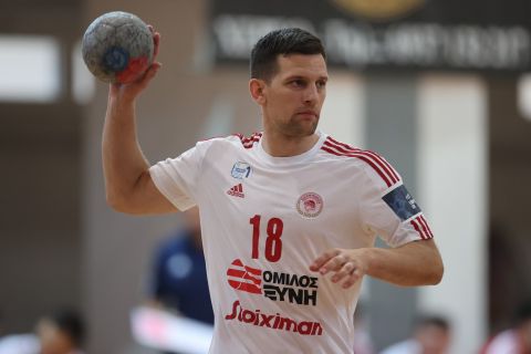 Με νίκη συνέχισε στη Handball Premier ο Ολυμπιακός