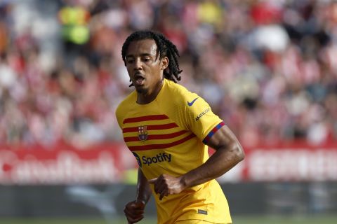 Barcelona's Jules Kounde during the Spanish La Liga soccer match between Girona and Barcelona, at the Montilivi stadium in Girona, Spain, Saturday, May 4, 2024. (AP Photo/Joan Monfort)