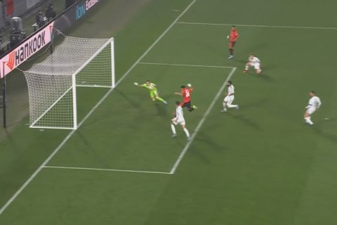 Ο Σαλάχ με προβολή κάνει το 2-1 για τη Ρεν