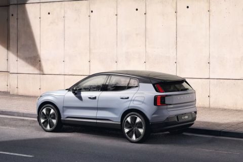 Το ξεχωριστό premium μικρό SUV Volvo EX30 έχει όλες τις απαντήσεις