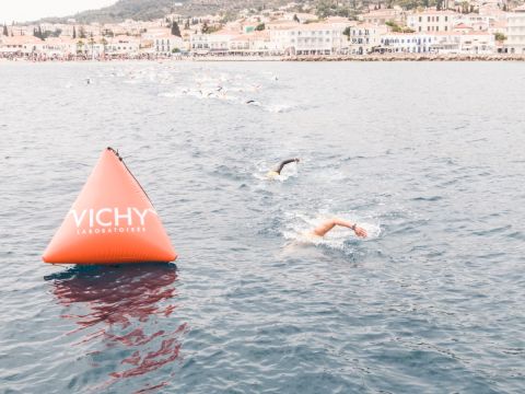 Η μεγάλη στιγμή του Spetses Mini Marathon έφτασε