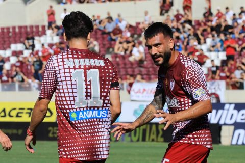 ΑΕΛ - Ηρακλής 3-0: Με εκπληκτικό Μωραΐτη οι βυσσινί  κέρδισαν με τριάρα το ντέρμπι  