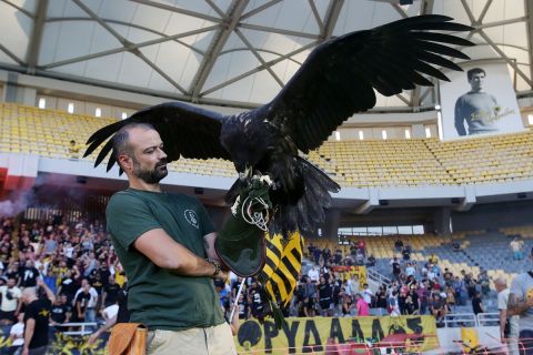 Δοκιμαστική πτήση του αετού της ΑΕΚ στην "OPAP Arena" παρουσία κόσμου | 21 Ιουλίου 2022