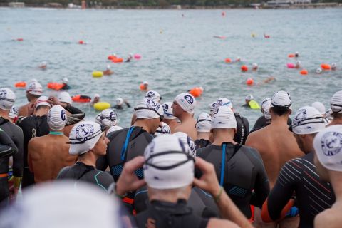 Πέτρος Παρθένης: Συμβουλές και μυστικά για τη χειμερινή κολύμβηση στον 19ο Χειμερινό Διάπλου Βουλιαγμένης