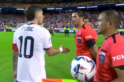 Copa America: Ο διαιτητής αρνήθηκε να δώσει το χέρι του στον Πούλισιτς