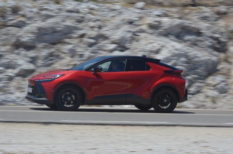 Toyota C-HR 2.0 Hybrid