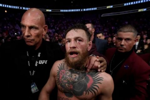 Conor McGregor: Ποστάρει video που πλακώνεται με τέσσερις Ρώσους