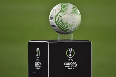Η μπάλα του Europa Conference League
