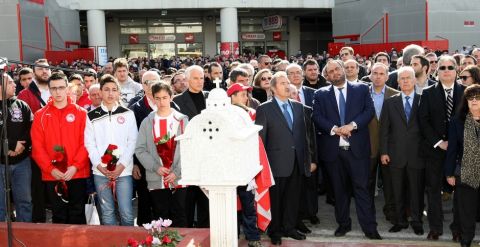 Ο Ολυμπιακός τιμά τα 21 αδικοχαμένα παιδιά του