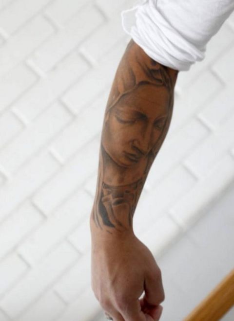 Tatuajes de Vargas, jugador del Valencia CF