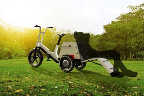 Cargobike και e-scooter από τη BMW