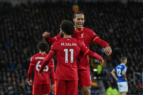 Premier League, 239th Merseyside derby Everton vs Liverpool Mo Salah 11 of Liverpool celebrates his goal to make it 0-2c with Virgil van Dijk 4 of Liverpool Liverpool Goodison Park Merseyside United Kingdom Copyright: xCraigxThomas/NewsxImagesx 