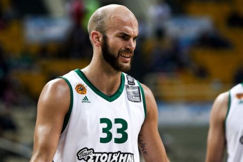 18/05/2017 Panathinaikos Vs AEK for Basket League play offs season 2016-17, in OAKA Stadium, in Athens - Greece

Photo by: Andreas Papakonstantinou / Tourette Photography