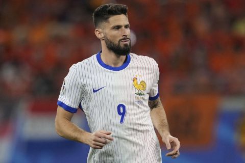 Olivier Giroud of France in action during a Group D match between the Netherlands and France at the Euro 2024 soccer tournament in Leipzig, Germany, Friday, June 21, 2024. (AP Photo/Antonio Calanni)