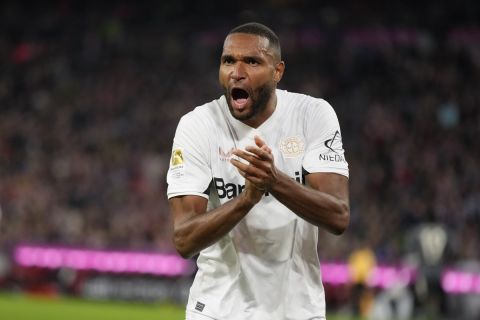 Leverkusen's Jonathan Tah reacts during the Bundesliga soccer match between Bayern Munich and Leverkusen at the Allianz Arena in Munich, Germany, Saturday, Sept. 28, 2024. (AP Photo/Matthias Schrader)