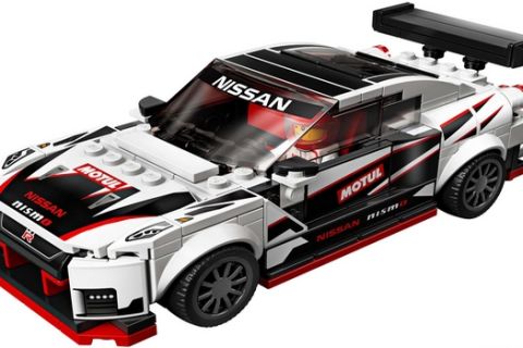 To Nissan GT-R NISMO και σε LEGO