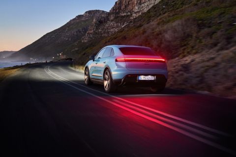 Porsche Macan EV