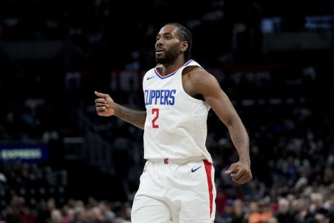 Los Angeles Clippers forward Kawhi Leonard during the second half of an NBA basketball game against the Sacramento Kings, Sunday, Feb. 25, 2024, in Los Angeles. (AP Photo/Ryan Sun)