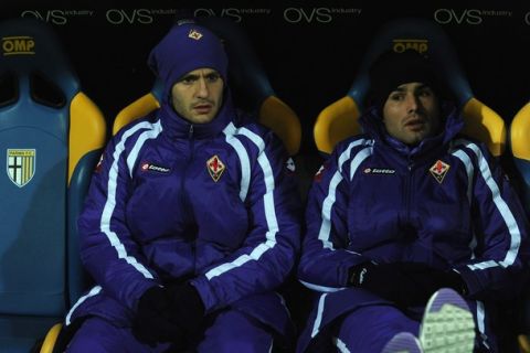 PARMA, ITALY - DECEMBER 14:  Alberto Gilardino (L) and Adrian Mutu of ACF Fiorentina sit on the bench prior to the Tim cup match between Parma FC and ACF Fiorentina at Stadio Ennio Tardini on December 14, 2010 in Parma, Italy.  (Photo by Valerio Pennicino/Getty Images)