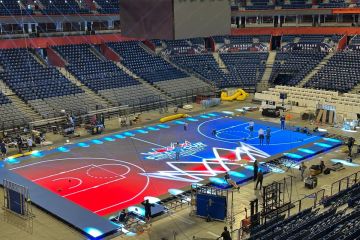 Basketball Champions League: Spectacular Glass Floor installed at Stark Arena for Final Four