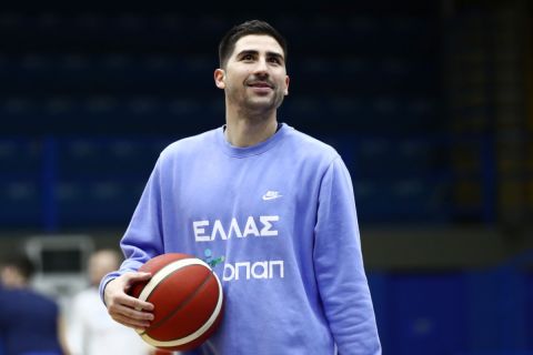 Ο Δημήτρης Μωραΐτης στο SPORT24: "Ο Σπανούλης θέλει να ξαναφέρει την Εθνική εκεί που της αξίζει, θέλουμε ένα μετάλλιο"