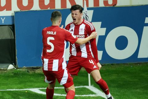 ΟΦΗ - Ολυμπιακός 0-2: Έμεινε στην κορυφή με ήρωα Μπιανκόν και λάμψη από τα αστέρια της ακαδημίας του