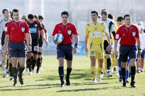 "Συγγνώμη λάθος" και Ιωσηφόγλου στο ντέρμπι