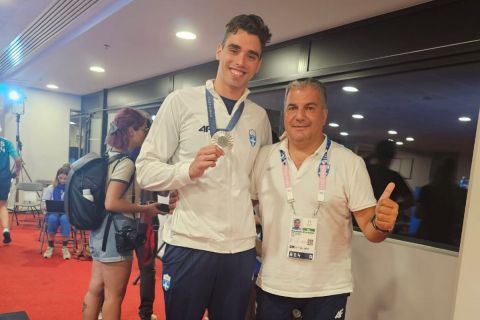 Ο Απόστολος Χρήστου με τον απεσταλμένο του SPORT24, Δήμο Μπουλούκο