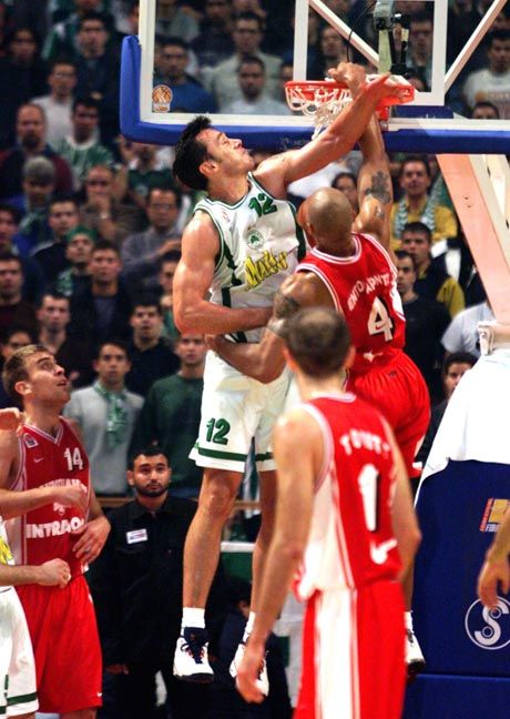  NEWSPORTS     12/12/99
¦AO - O¤YM¦IAKOª.PEM¦PATªA,ENTOYAPNTª.