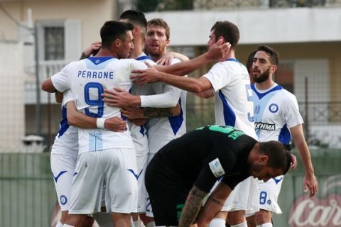 Στους "16" ο Ηρακλής, 2-0 τον Αχαρναϊκό