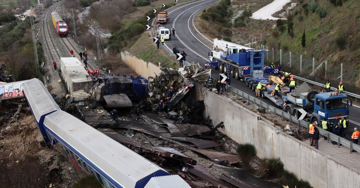 ΕΠΟ: Ενός λεπτού σιγή σε όλες τις διοργανώσεις για τα θύματα των Τεμπών