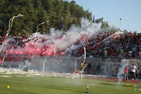 Τρέλα... και άλλοι 500 ακόμα