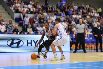 Πόρτο - ΠΑΟΚ 99-64: Πρώτη ήττα, έχασε και τη διαφορά