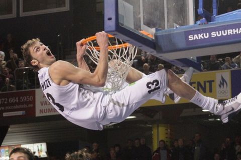 viktor sanikidze dunk