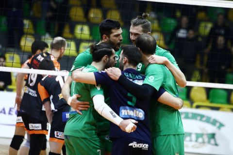 Παναθηναϊκός - Τερουέλ 3-1: Δύο σετ μακριά από τα ημιτελικά οι πράσινοι