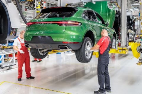 Ξεκίνησε η παραγωγής της νέας Porsche Macan