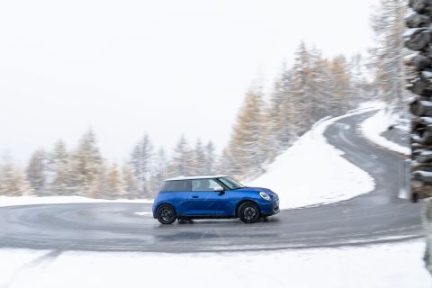 Mini Cooper SE Winter