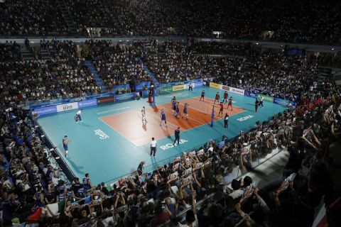 Πόλεμος στην Ουκρανία: H FIVB αφαίρεσε από τη Ρωσία το Παγκόσμιο Πρωτάθλημα βόλεϊ ανδρών του 2022