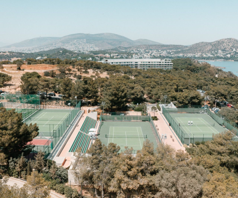 Καλοκαιρινά μαθήματα τένις για όλους στο Four Seasons Astir Palace Hotel Athens