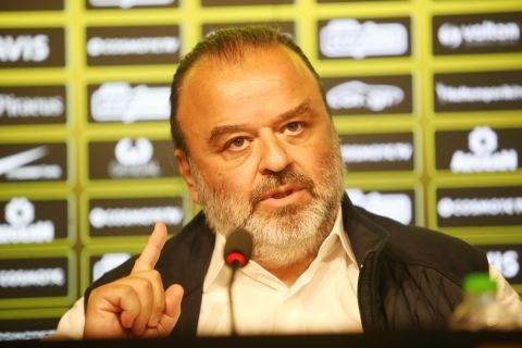 Ο Μάριος Ηλιόπουλος στην παρουσίασή του ως νέος ιδιοκτήτης της ΑΕΚ