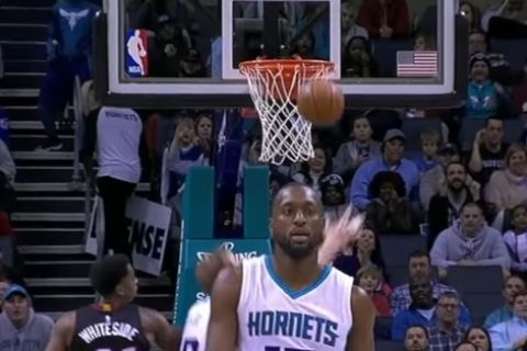 Βιάστηκε να πανηγυρίσει και έγινε ρεζίλι ο Kemba Walker!