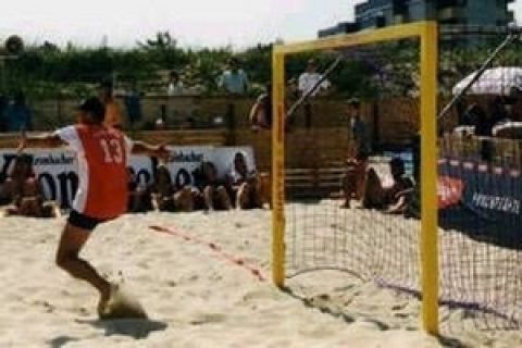 Χατζηιωάννου: "Πρέπει να βοηθήσουμε το Beach Handball"