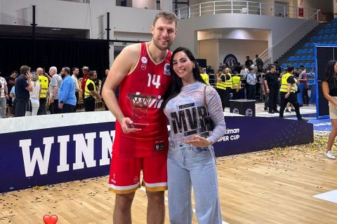 Ολυμπιακός: Στο πλευρό του MVP Βεζένκοβ η Νικόλ Ελευθεριάδου