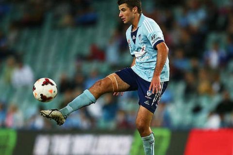 SYDNEY, AUSTRALIA - APRIL 13:  Terry Antonis of Sydney controls the ball during the round 27 A-League match between Sydney FC and Perth Glory at Allianz Stadium on April 13, 2014 in Sydney, Australia.  (Photo by Mark Nolan/Getty Images)