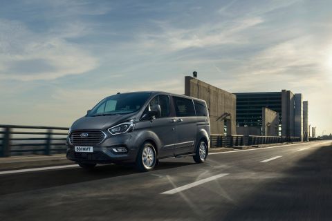 Και ηλεκτρικό το νέο Ford Transit Custom