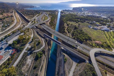 Συμβουλές της Ολυμπίας Οδού για ασφαλείς μετακινήσεις