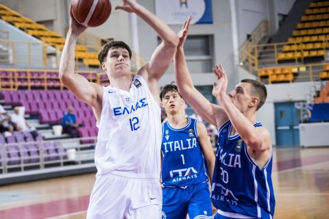 Ελλάδα - Ιταλία 65-53: Η Εθνική Παίδων έκανε το 3/3 στο EuroBasket U16